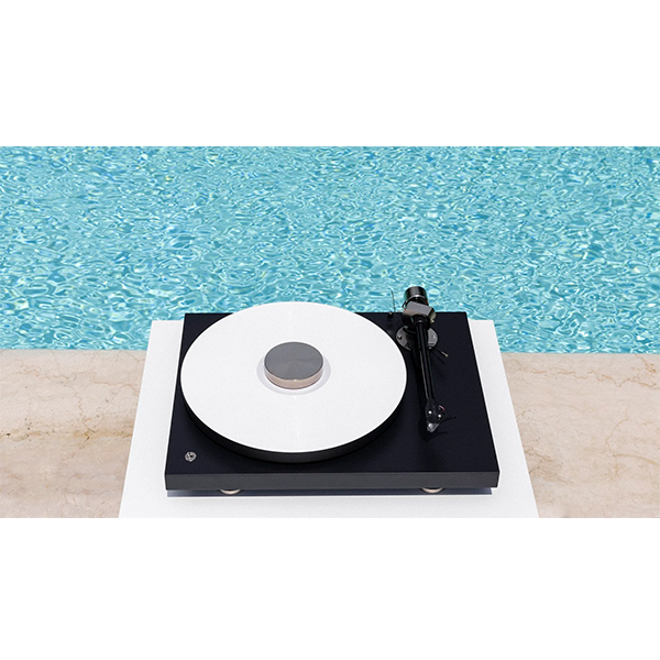 Pro-Ject Audio Systems Debut Pro B Turntable