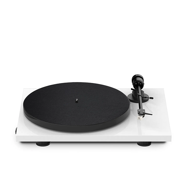 Pro-Ject-Audio-Systems-E1-BT-Turntable