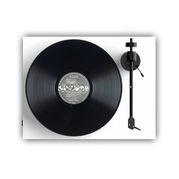 Pro-Ject Audio Systems E1 Turntable