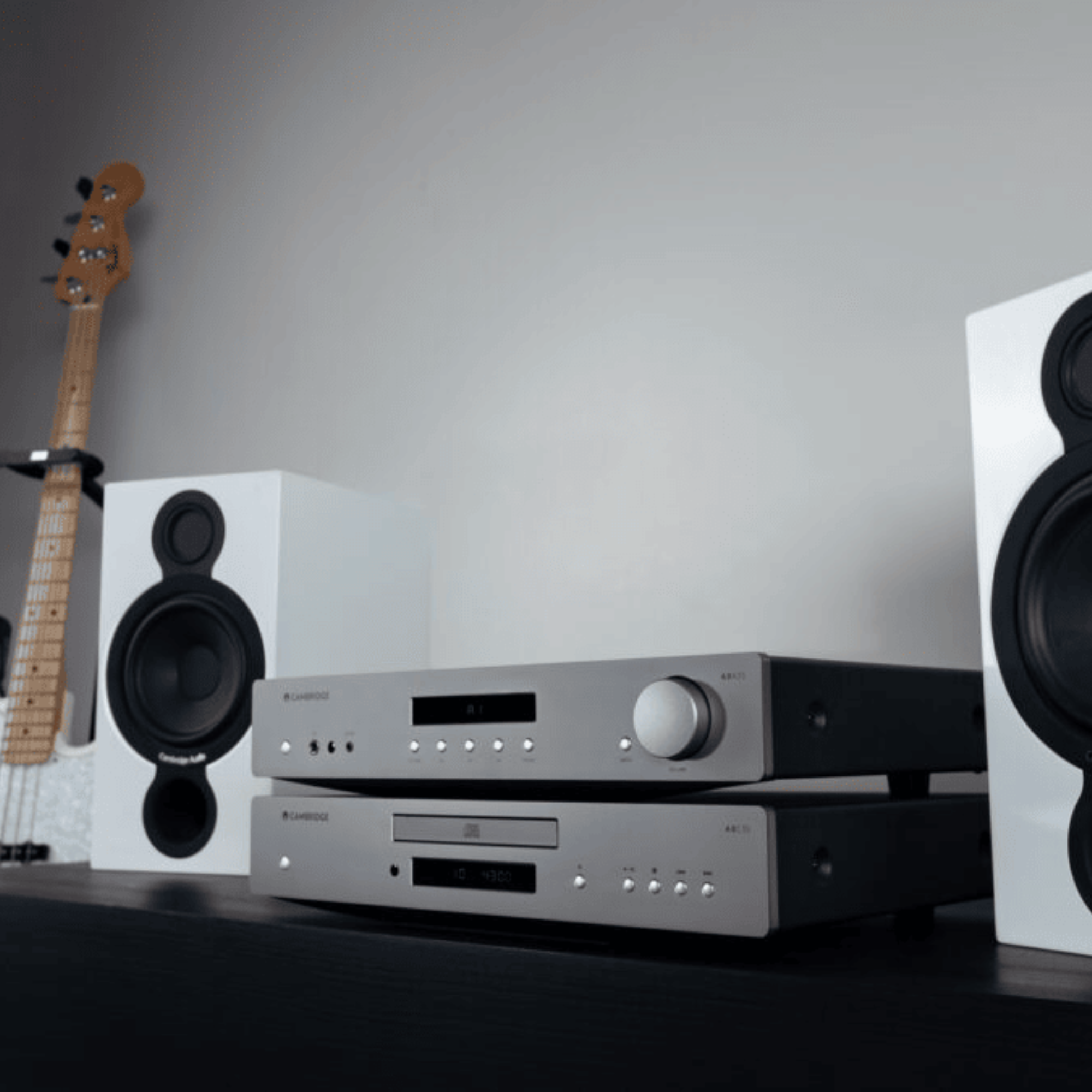 What Should I Look For When Buying a Stereo Amplifier?