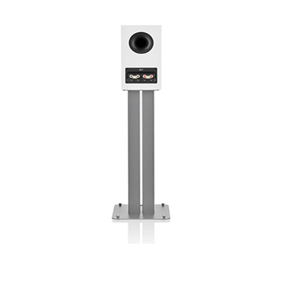 Bowers and Wilkins 607 S3 image-2