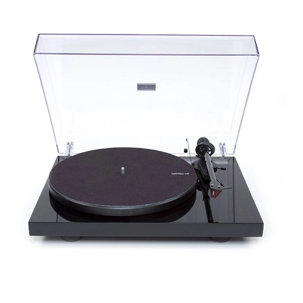 Pro-Ject Audio Systems Debut Carbon Evo Turntable 