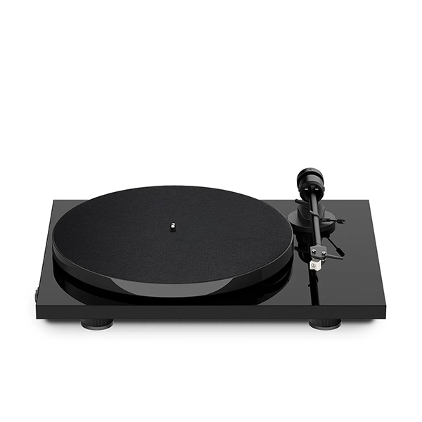 Pro-Ject-Audio-Systems-E1-BT-Turntable