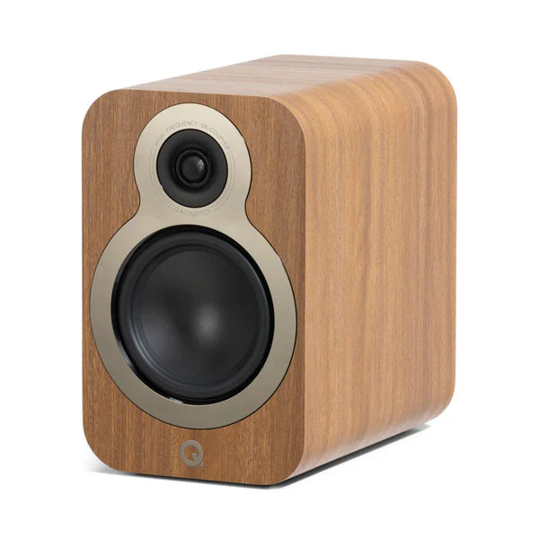 Q Acoustics 3020 C